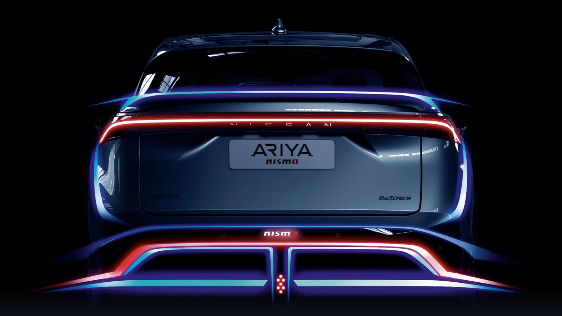 Nissan Ariya Nismo driving shot video loop with animation the luminous flow to highlight the specific Nismo design